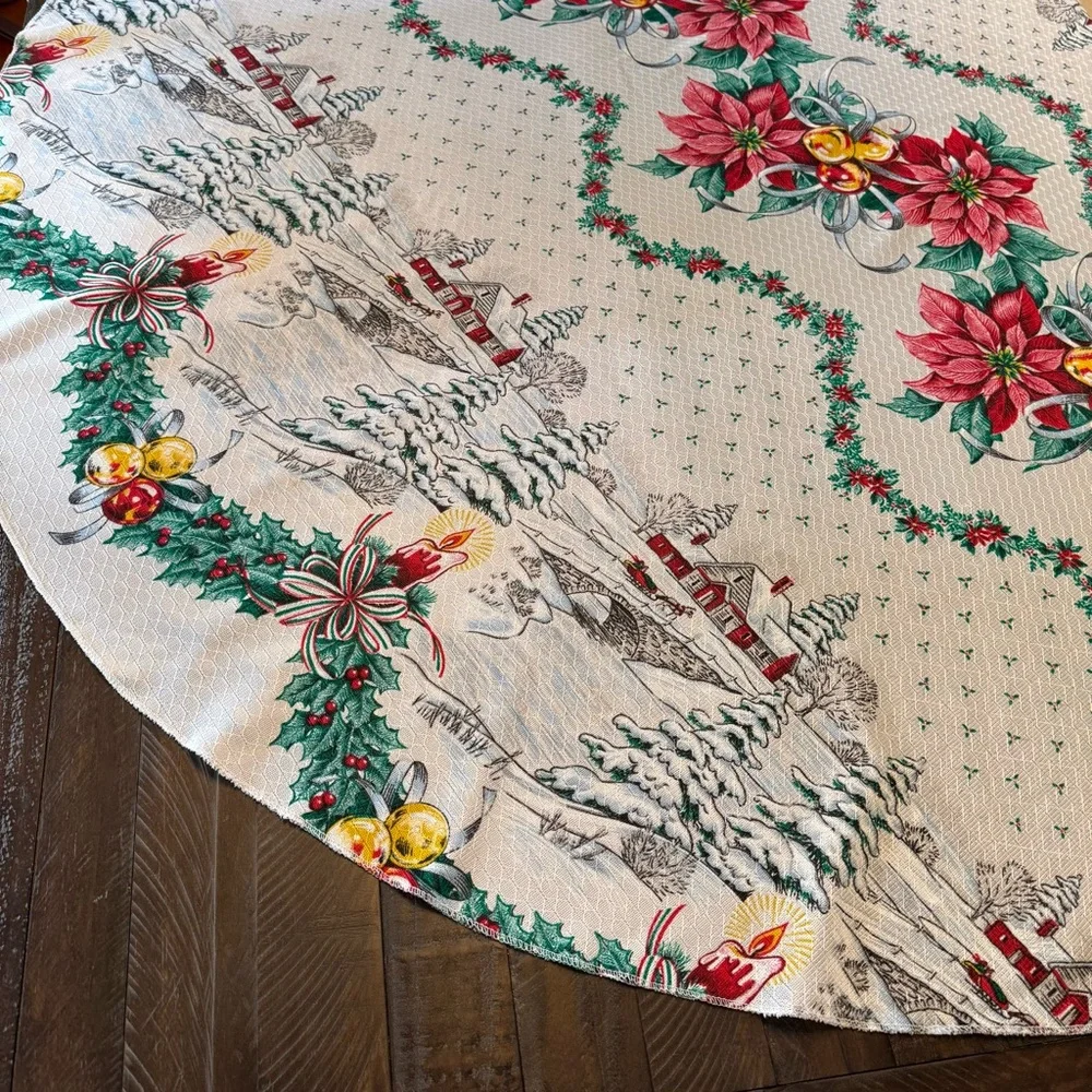 Holiday Poinsettia Snow Farm Textured Round Table Cloth